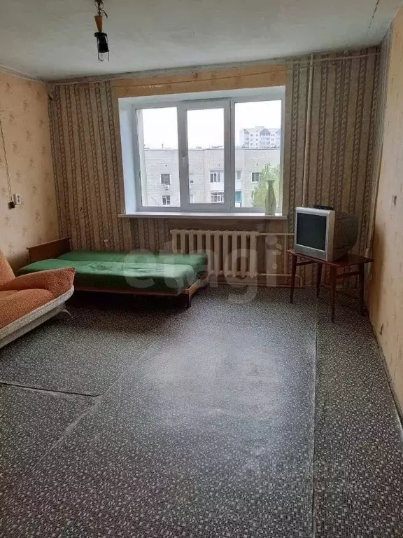 1-к кв. Саратовская область, Саратов Каспийская ул., 3 (36.5 м) - Фото 1