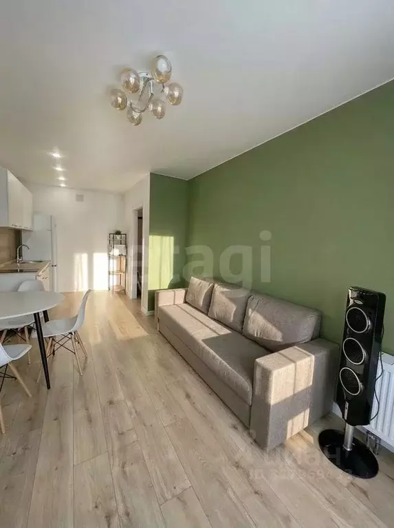 1-к кв. Удмуртия, Ижевск Молодежная ул., 105 (37.0 м) - Фото 1