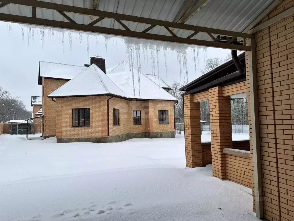 Дом в Белгородская область, Белгород ул. Кутузова, 89 (363 м) - Фото 1