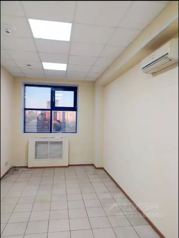 Офис в Саратовская область, Саратов ул. Имени Н.Г. Чернышевского, ... - Фото 0