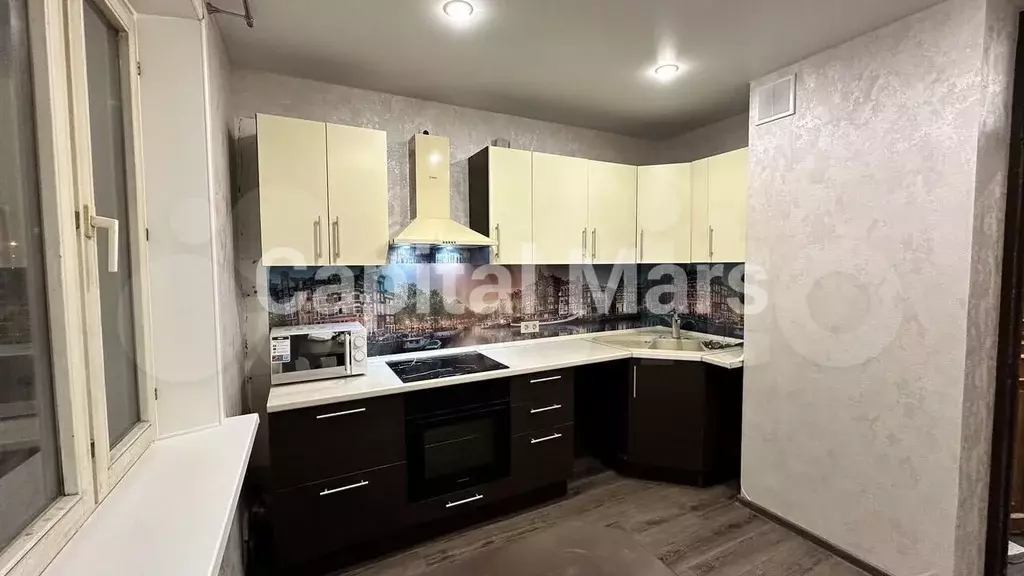 3-к. квартира, 90 м, 2/14 эт. - Фото 1