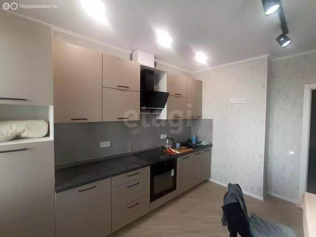 1-комнатная квартира: Брянск, Московский проспект, 49к1 (48 м) - Фото 1