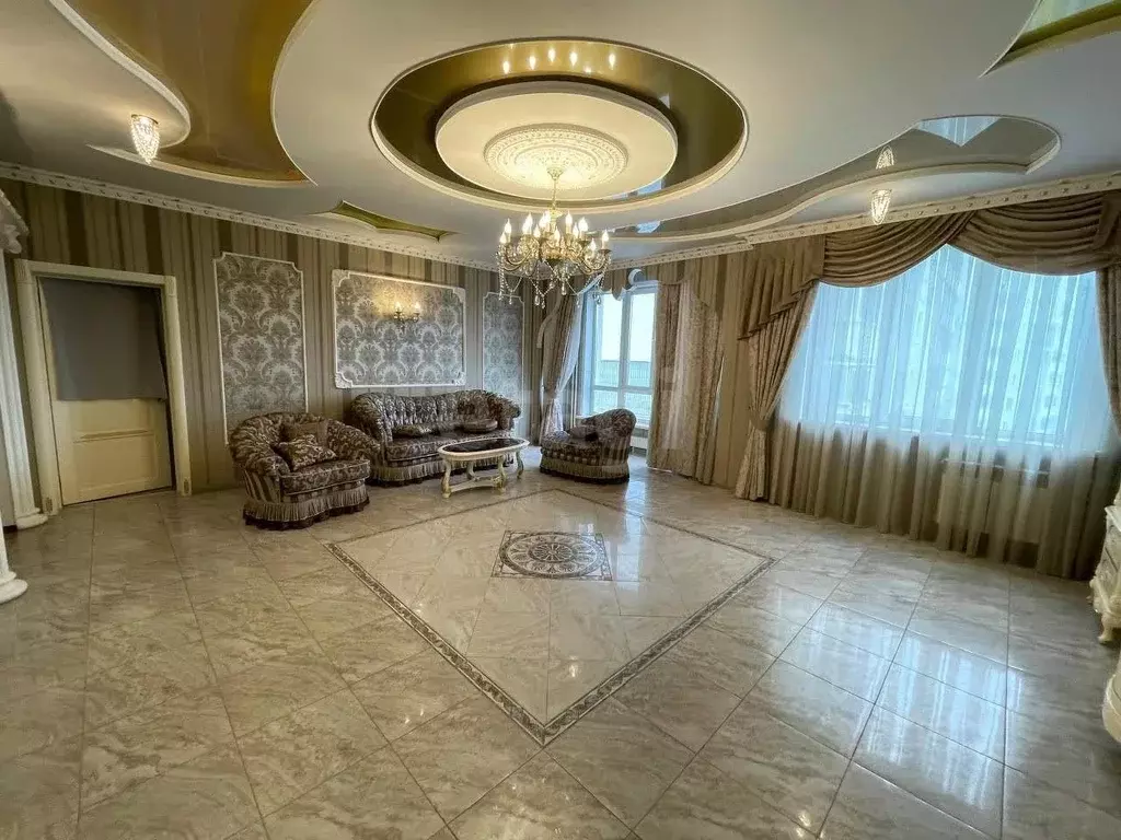 3-к кв. Кемеровская область, Кемерово просп. Ленина, 138Б (125.0 м) - Фото 1