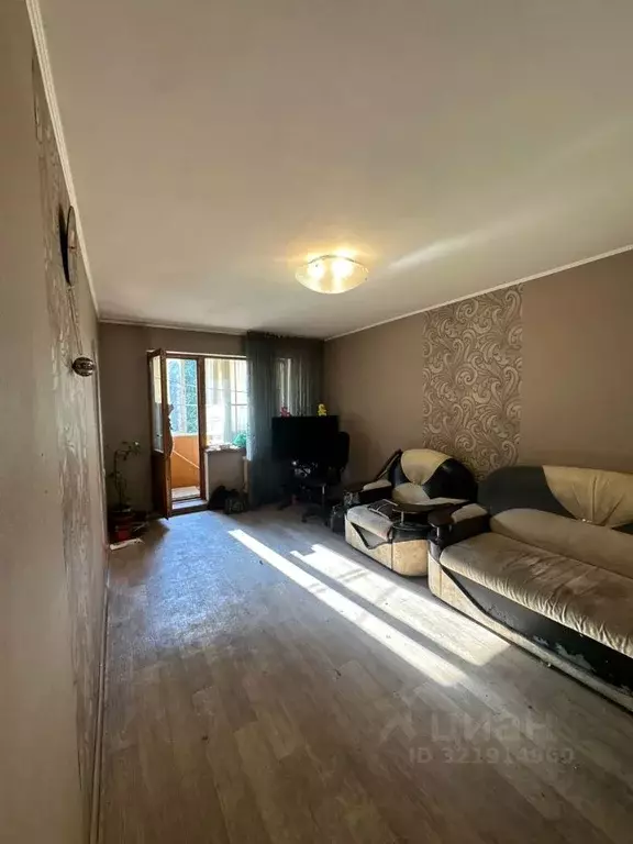 3-к кв. Кемеровская область, Кемерово ул. Ворошилова, 1 (62.1 м) - Фото 1