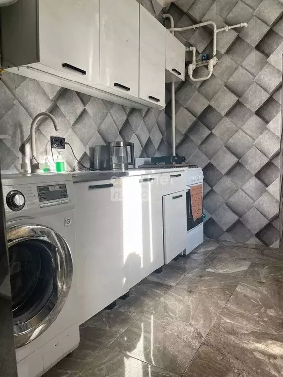 2-к кв. Краснодарский край, Новороссийск ул. Михаила Борисова, 32 ... - Фото 1