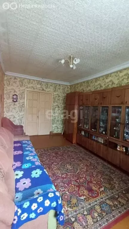3-комнатная квартира: Комсомольск-на-Амуре, проспект Ленина, 19 (76.2 ... - Фото 1