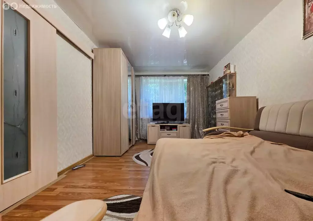 2-комнатная квартира: Нижний Тагил, улица Красных Зорь, 3 (41.6 м) - Фото 1