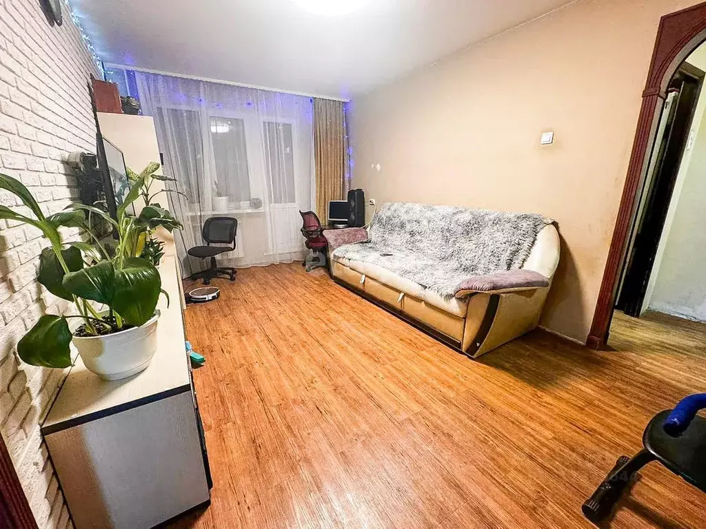4-к кв. Свердловская область, Екатеринбург ул. Родонитовая, 26 (80.0 ... - Фото 0