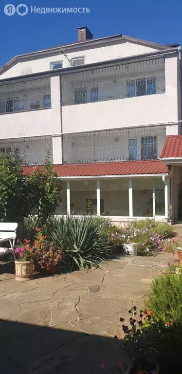 Дом в Заозёрное, улица Чкалова (448 м) - Фото 1