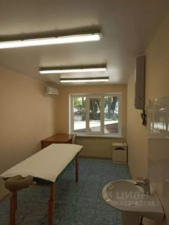 Помещение свободного назначения в Краснодарский край, Анапа ул. ... - Фото 1