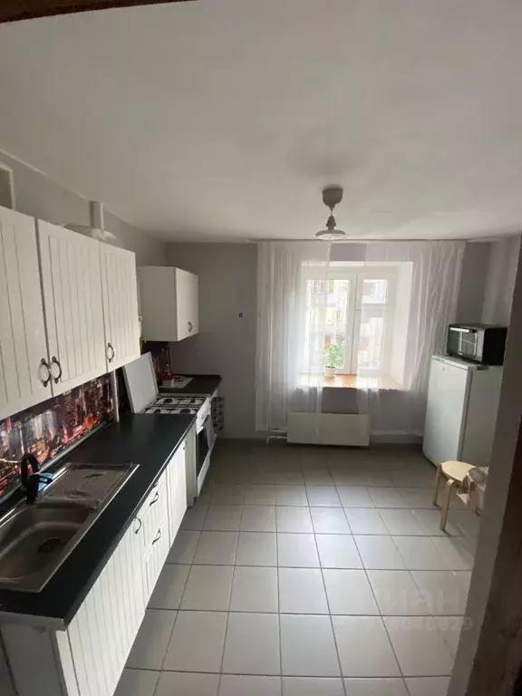 2-к кв. Татарстан, Казань ул. Дубравная, 53к1 (70.0 м) - Фото 0