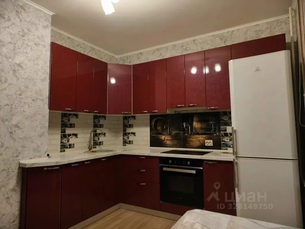 1-к кв. Курская область, Курск просп. Вячеслава Клыкова, 78 (37.0 м) - Фото 1