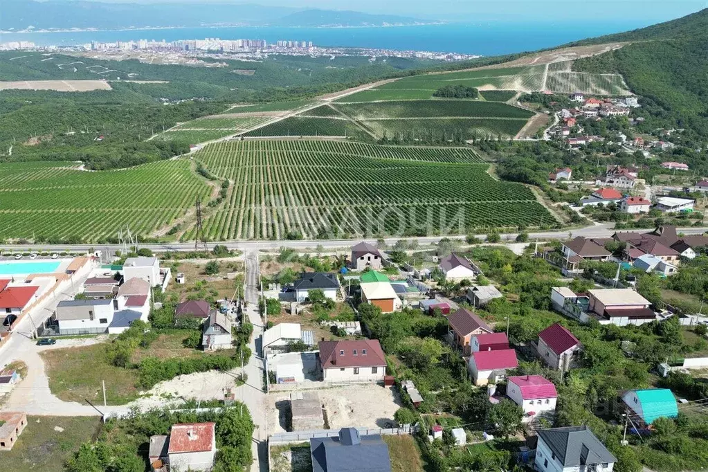 Участок в Краснодарский край, Новороссийск городской округ, с. ... - Фото 1