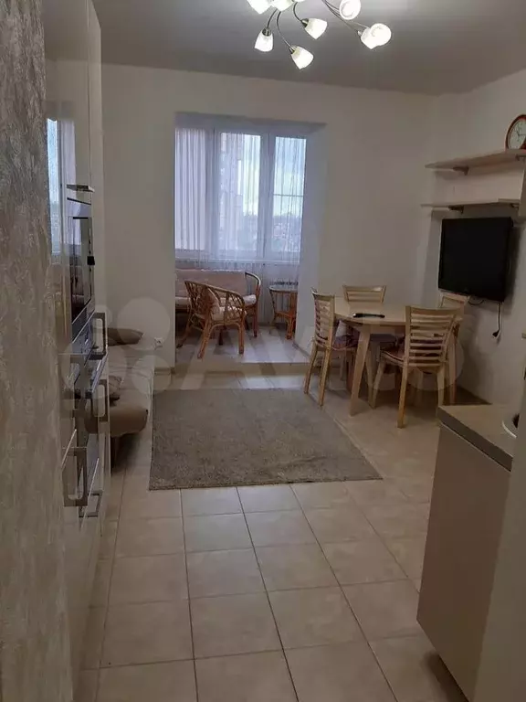 1-к. квартира, 50 м, 5/18 эт. - Фото 1