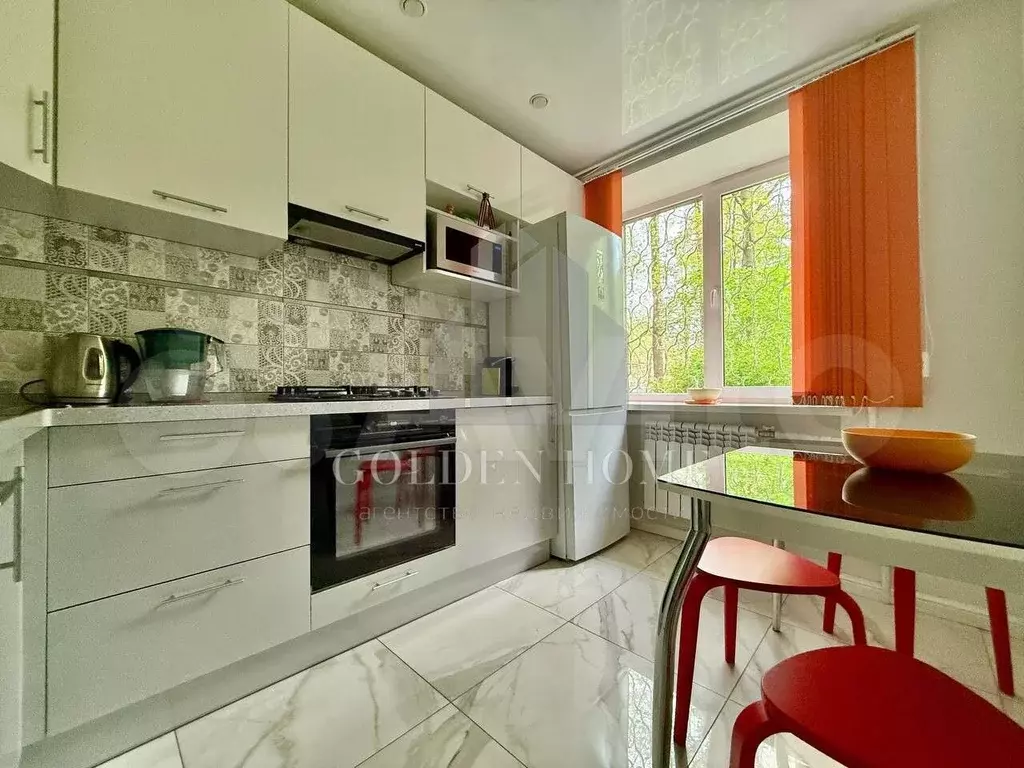 1-к. квартира, 32 м, 1/5 эт. - Фото 1