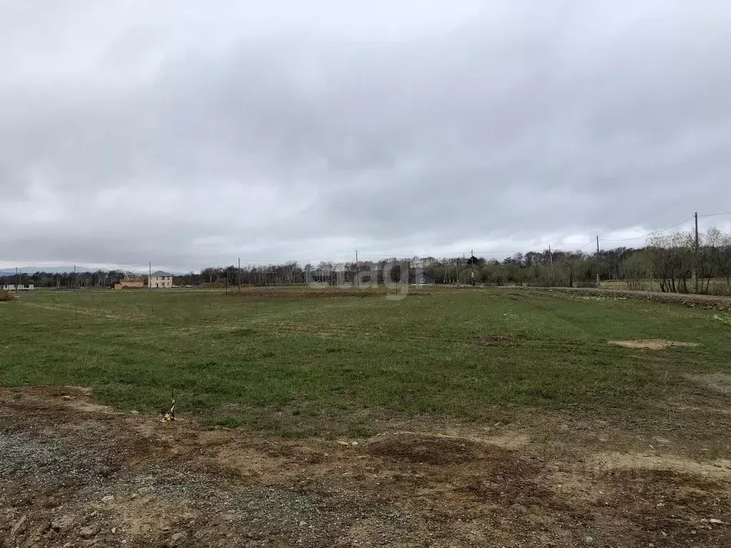 Участок в Сахалинская область, Южно-Сахалинск городской округ, с. ... - Фото 0
