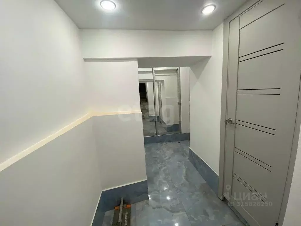 Помещение свободного назначения в Санкт-Петербург просп. Стачек, 74/1 ... - Фото 1