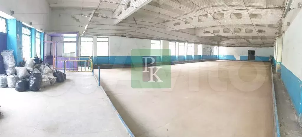 Продается нежилое капитальное здание (автодром) - Фото 0
