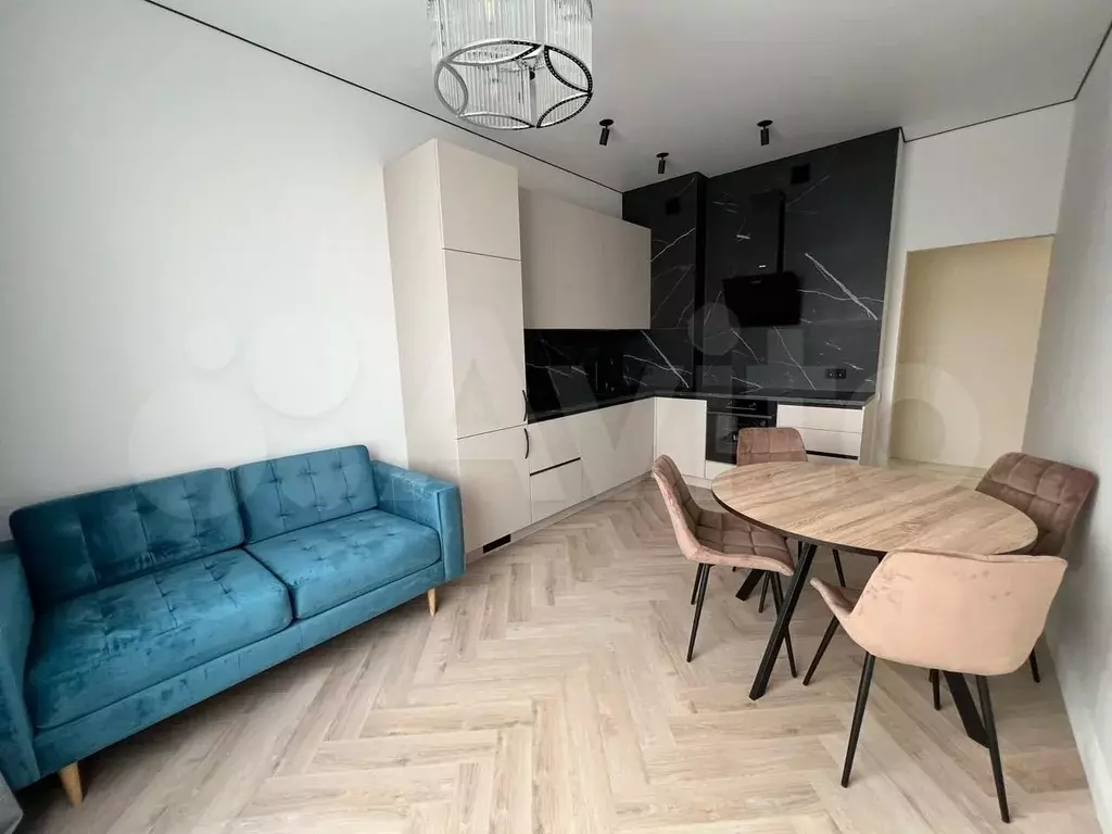 2-к. квартира, 72 м, 6/8 эт. - Фото 0