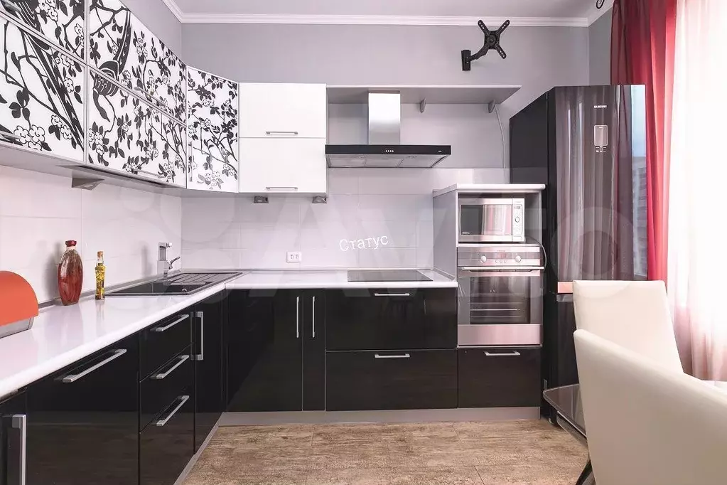 3-к. квартира, 95 м, 8/16 эт. - Фото 0