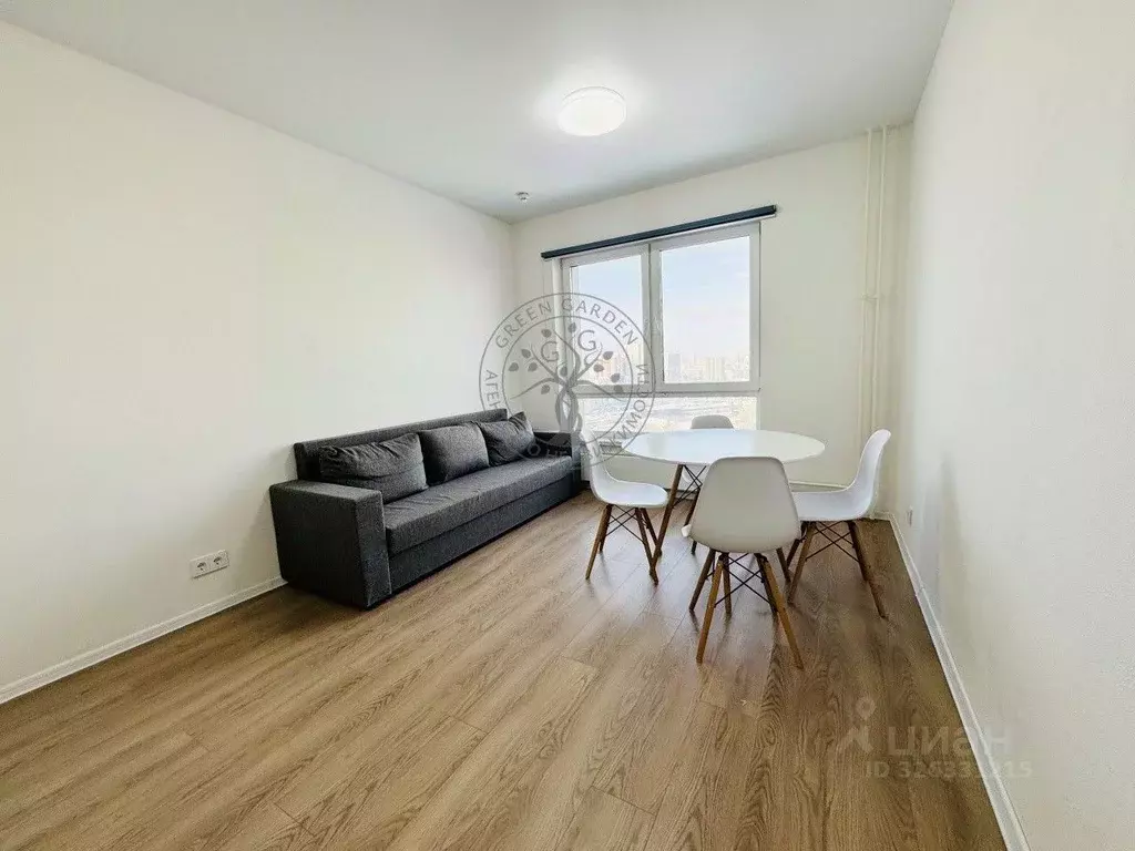 2-к кв. Свердловская область, Екатеринбург ул. Хуторская, 1/2 (55.0 м) - Фото 2