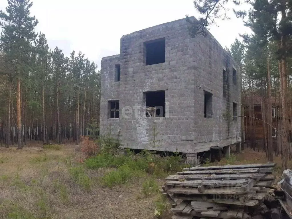 Дом в Саха (Якутия), Якутск Сергеляхское шоссе, 9-й км, 10 (160 м) - Фото 0