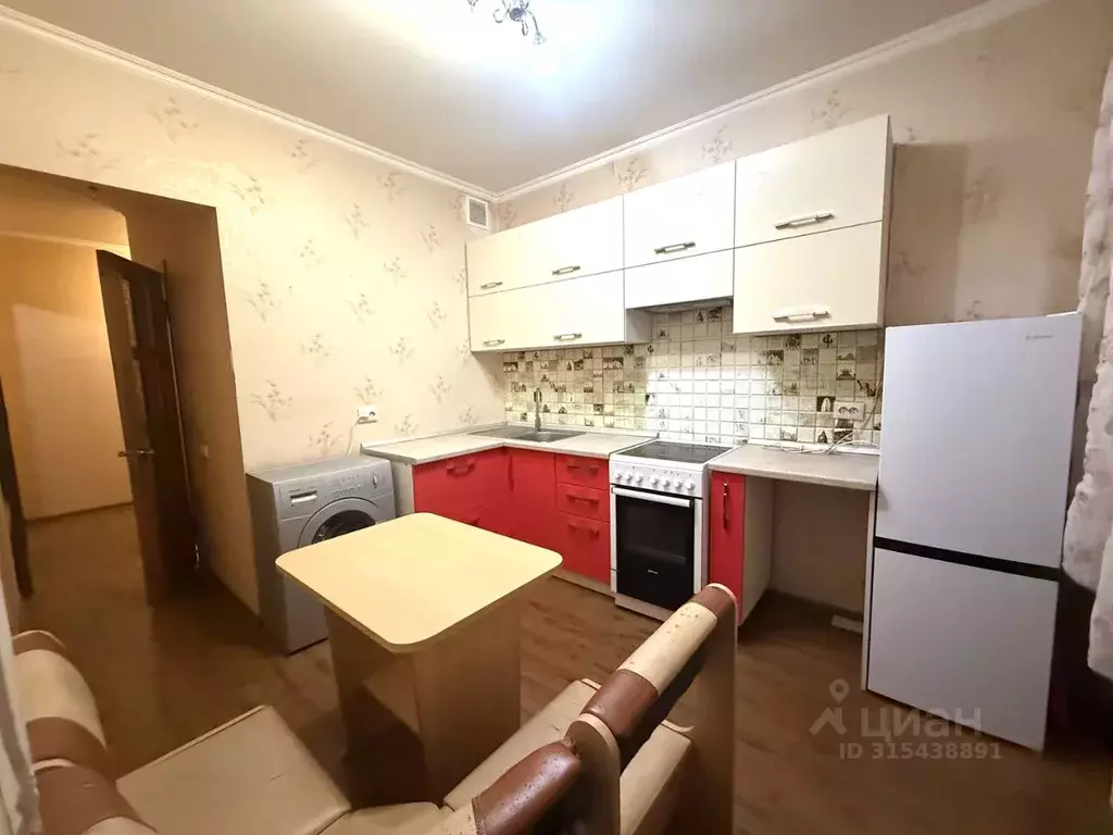 1-к кв. Краснодарский край, Краснодар Новый мкр, ул. Хлебосольная, 10 ... - Фото 0