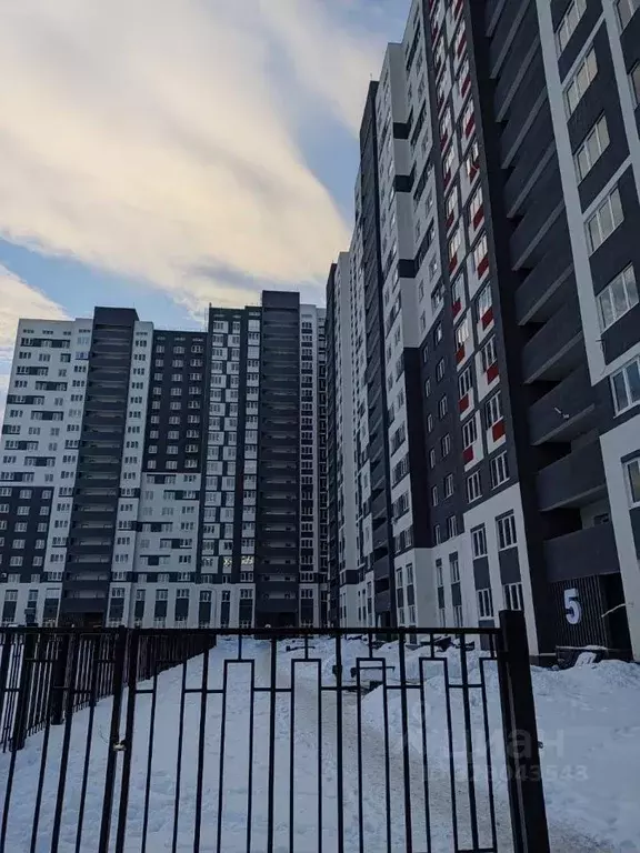 1-к кв. Оренбургская область, Оренбург ул. Автомобилистов, 13 (24.0 м) - Фото 1