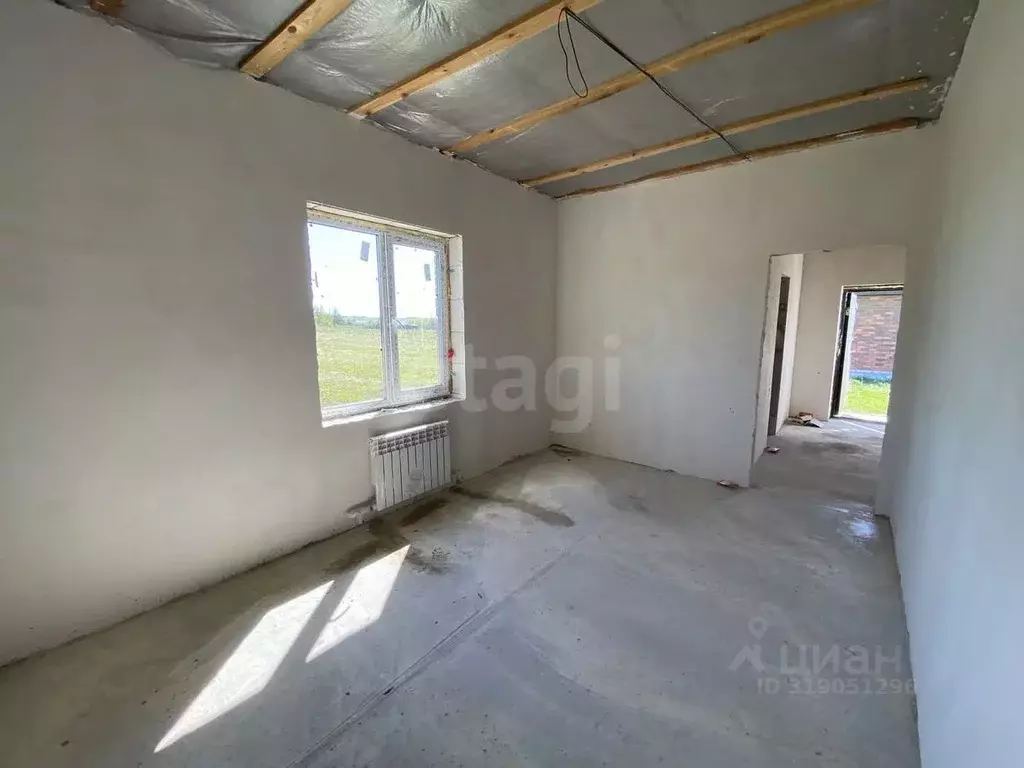 Дом в Воронежская область, Семилукский район, с. Девица Кольцовская ... - Фото 1