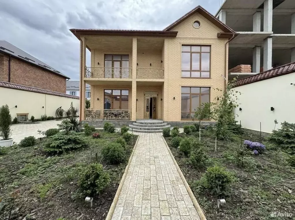 Дом в Дагестан, Каспийск Кемпинг мкр, 1002А (200 м) - Фото 0