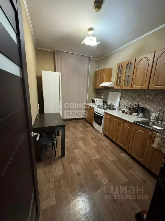 2-к кв. Астраханская область, Астрахань Имени Бабаевского мкр, ул. ... - Фото 0