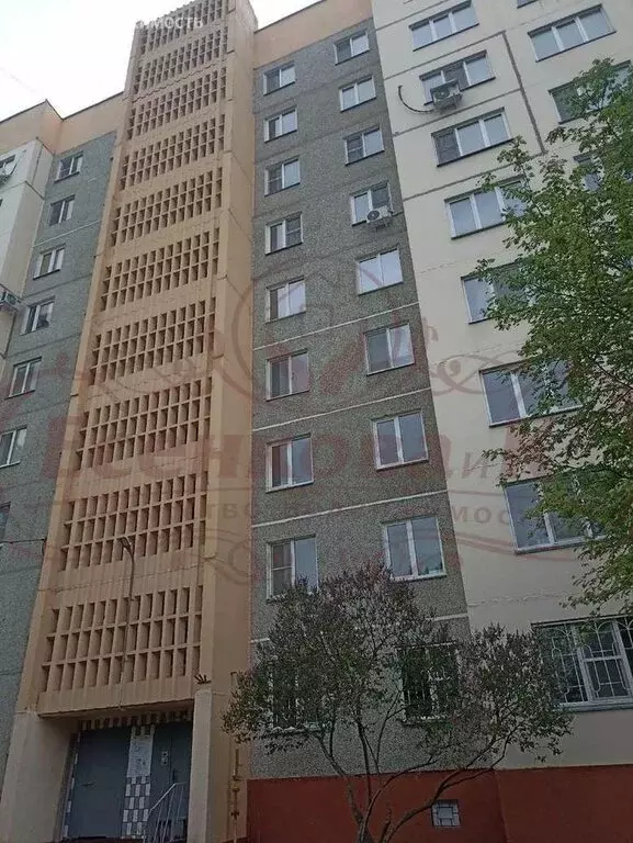 3-комнатная квартира: Курган, жилой район Заозёрный, 6-й микрорайон, 1 ... - Фото 1