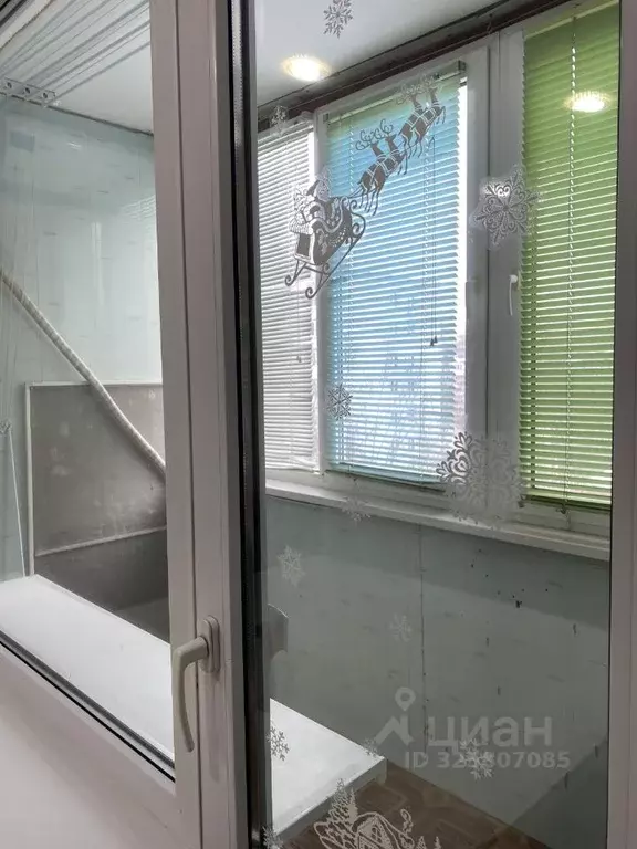 1-к кв. Саратовская область, Саратов Электронная ул., 13 (37.4 м) - Фото 2