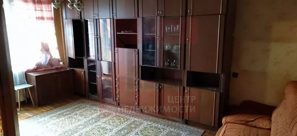 3-комнатная квартира: Калининград, улица 9 Апреля, 5 (75.8 м) - Фото 1