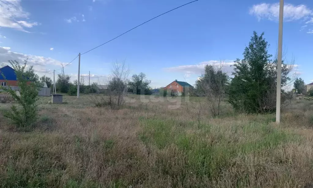 Участок в Калмыкия, Целинный район, с. Троицкое ул. Ветеранов (6.0 ... - Фото 0