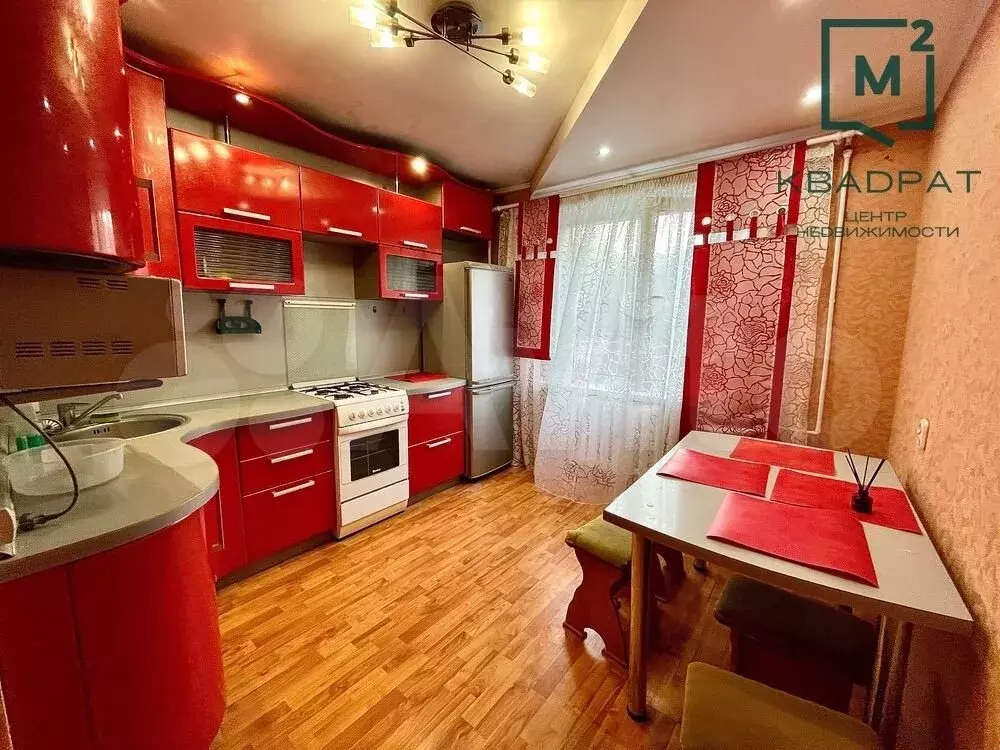3-к. квартира, 65 м, 2/5 эт. - Фото 1