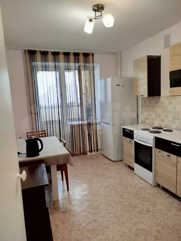 1-к. квартира, 37 м, 7/10 эт. - Фото 0
