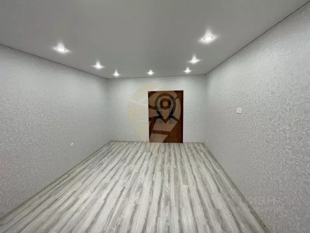 1-к кв. Белгородская область, Старый Оскол Восточный мкр, 47 (44.28 м) - Фото 2