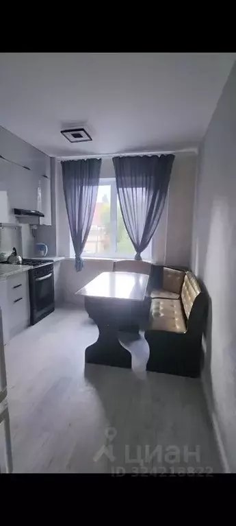 3-к кв. Ивановская область, Иваново ул. Черниковых, 33 (70.0 м) - Фото 1