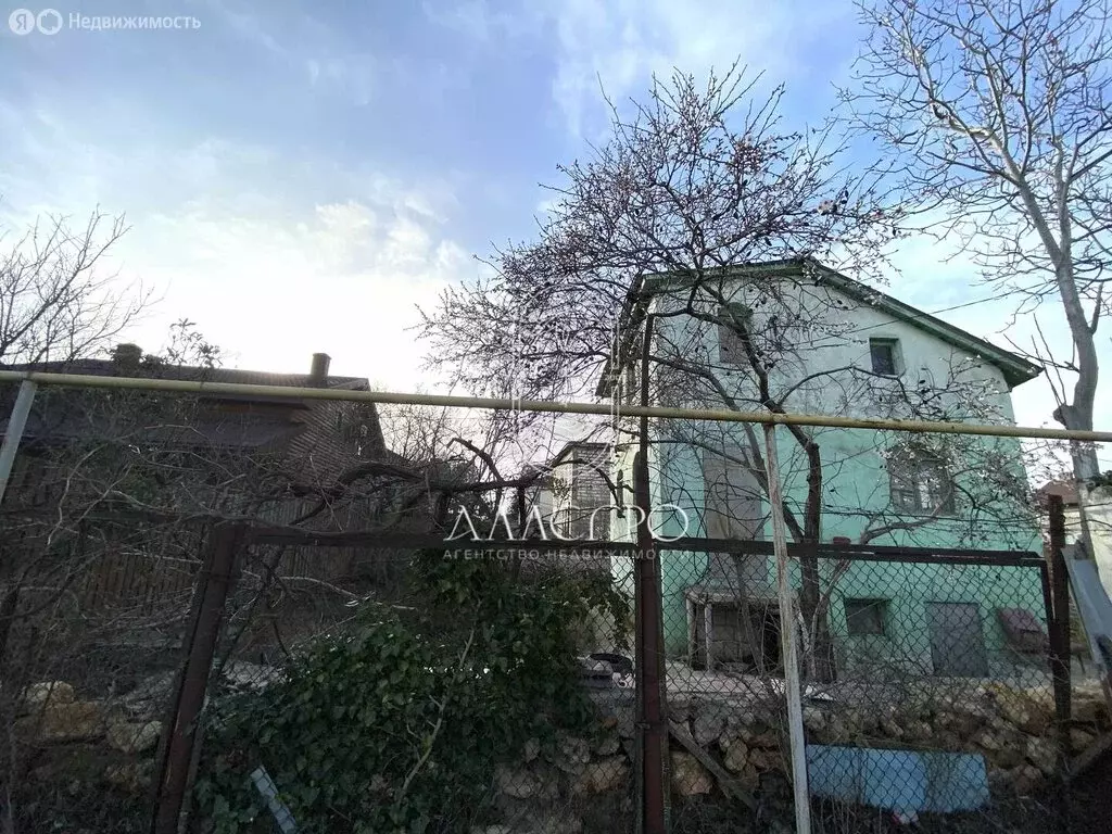 Дом в Севастополь, садоводческое товарищество Верхний Сатурн, 449 ... - Фото 1