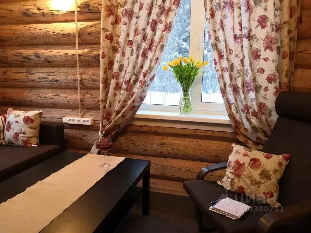 Комната Архангельская область, Онега пер. Спортивный, 1 (10.0 м) - Фото 1