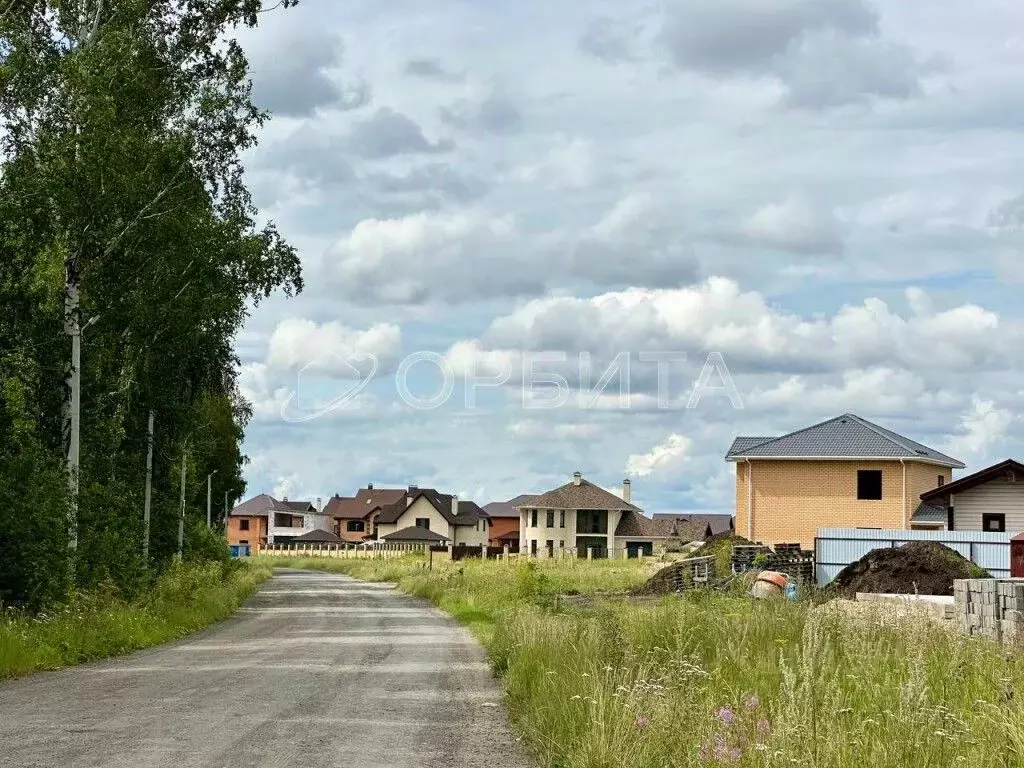 Участок в Тюменская область, Тюменский район, д. Зубарева  (10.5 сот.) - Фото 0