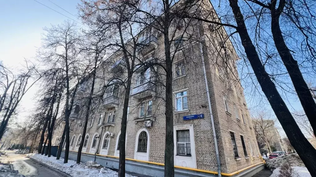 Комната Москва ул. Кошкина, 4 (20.0 м) - Фото 1