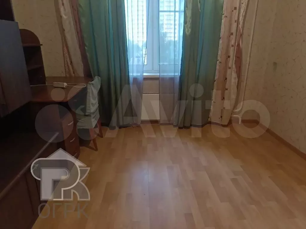 2-к. квартира, 55 м, 2/18 эт. - Фото 0