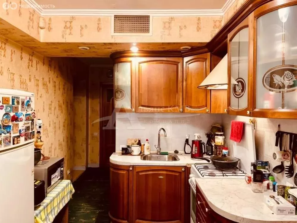 3-комнатная квартира: Кисловодск, улица Куйбышева, 81 (103 м) - Фото 1