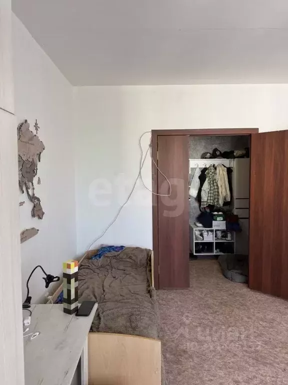 1-к кв. Кемеровская область, Мыски Притомский мкр, 18-й кв-л, 19 (40.0 ... - Фото 1