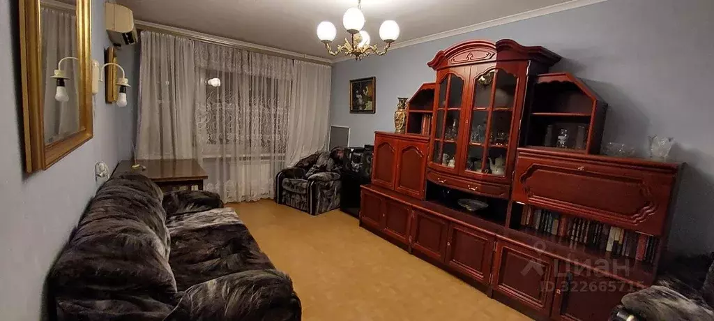 3-к кв. Волгоградская область, Волгоград ул. Ткачева, 13 (67.0 м) - Фото 1