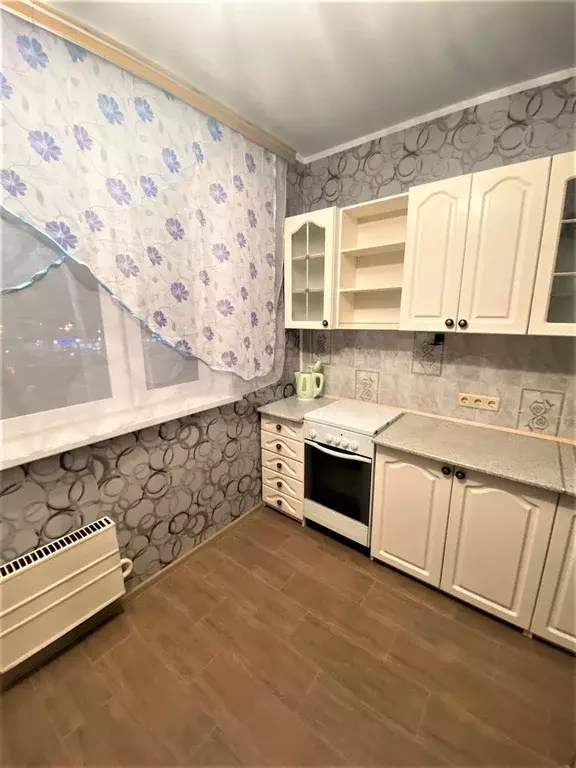 1-к. квартира, 40 м, 6/14 эт. - Фото 0