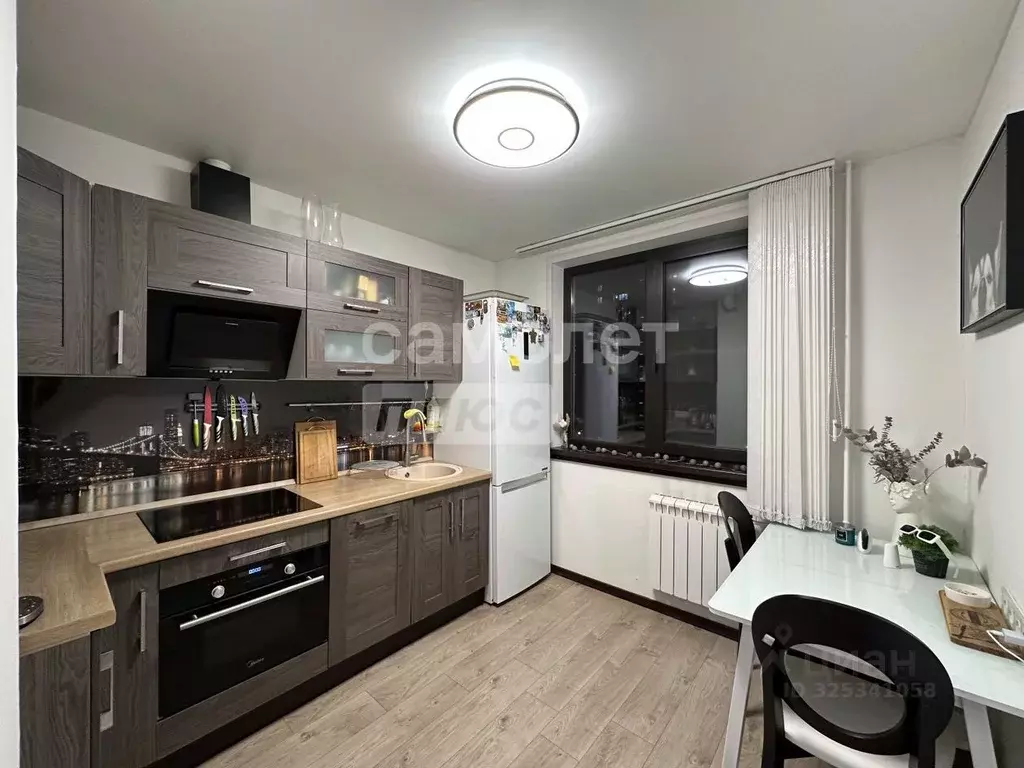 2-к кв. Московская область, Одинцово бул. Маршала Крылова, 6 (52.0 м) - Фото 0