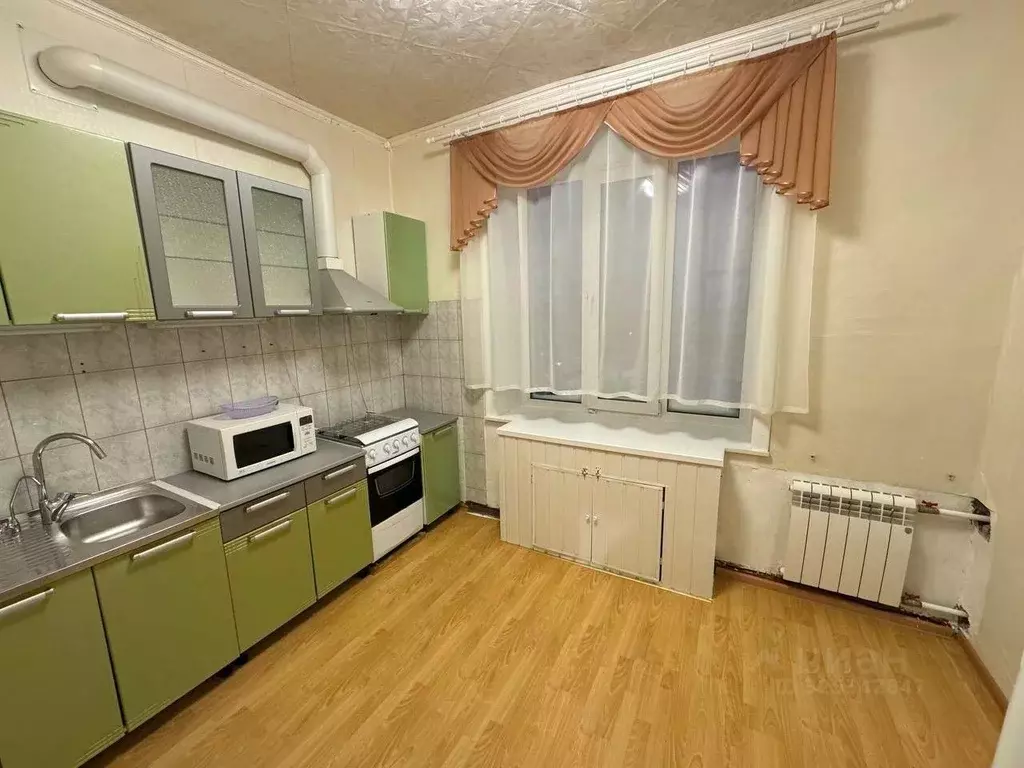 3-к кв. Свердловская область, Первоуральск просп. Ильича, 25 (79.8 м) - Фото 1